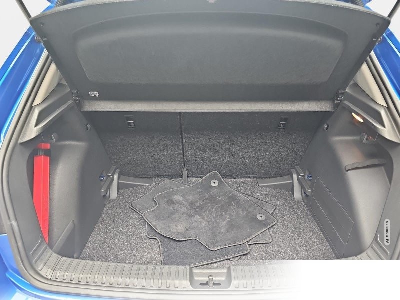 Skoda Fabia 1.0 TSI LED P-Assist PDC Kamera