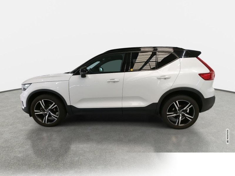 Volvo XC40 T3 2WD R-Design LED GRA Winter LM