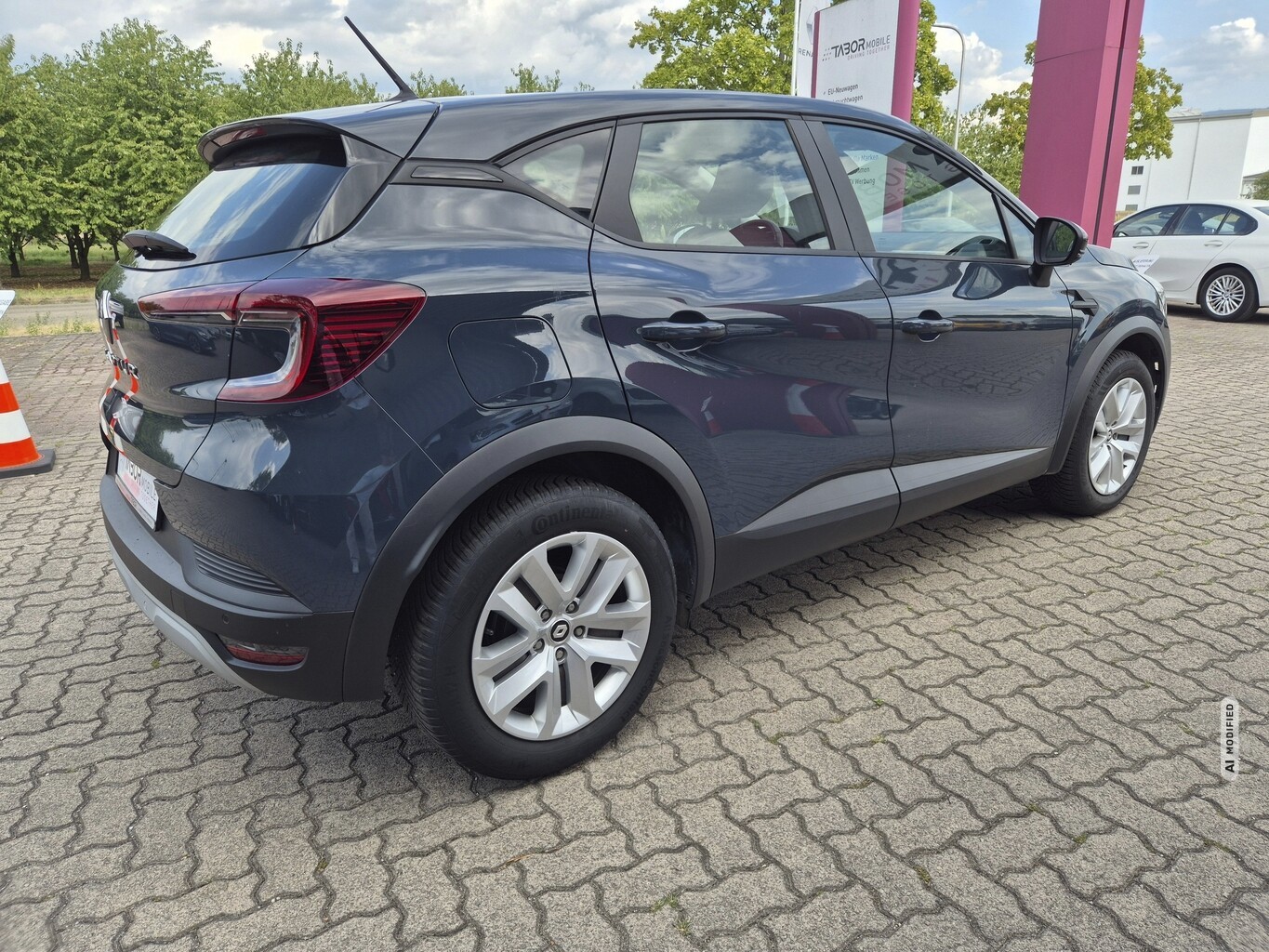 Renault Captur II 1.3 TCe 140 MHEV EDC Zen LED PDC