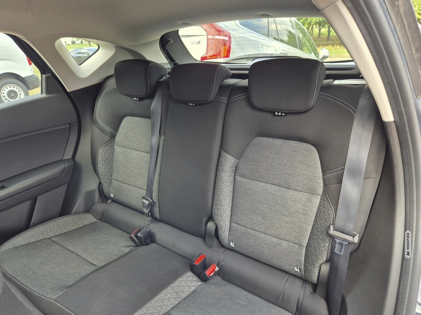Renault Captur II 1.3 TCe 140 MHEV EDC Zen LED PDC