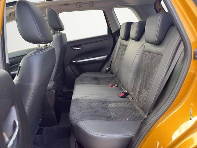 Suzuki Vitara 1.4 Mild-Hybrid Comfort+ 4x2 NAVI / PANORAMA / SIT