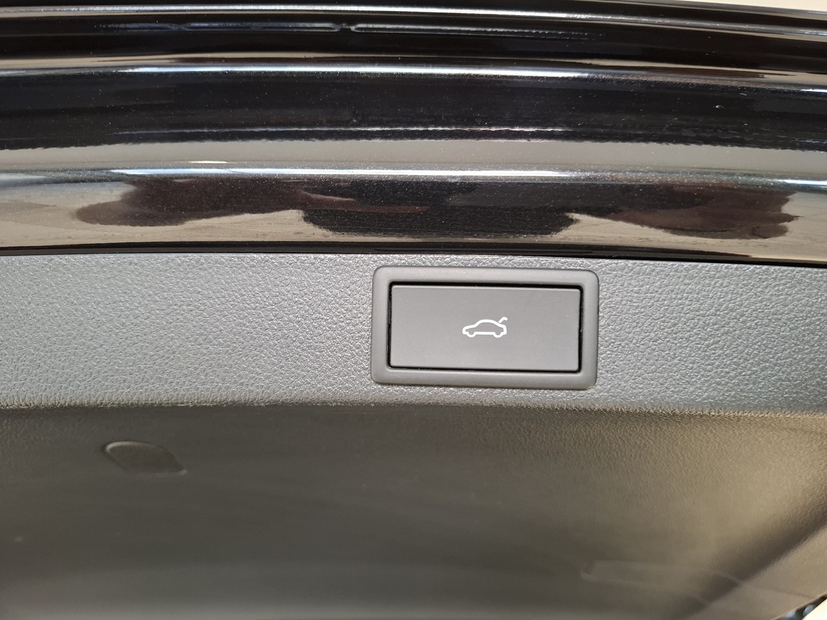 Skoda Octavia Combi 1.5 TSI MHEV Matrix Head-Up