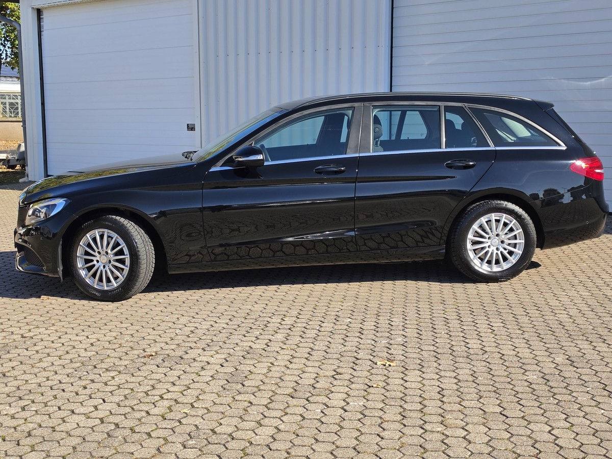 Mercedes-Benz C 200 T Edition*Sportsitze*LED-SW*Sitzheiz.*Navi