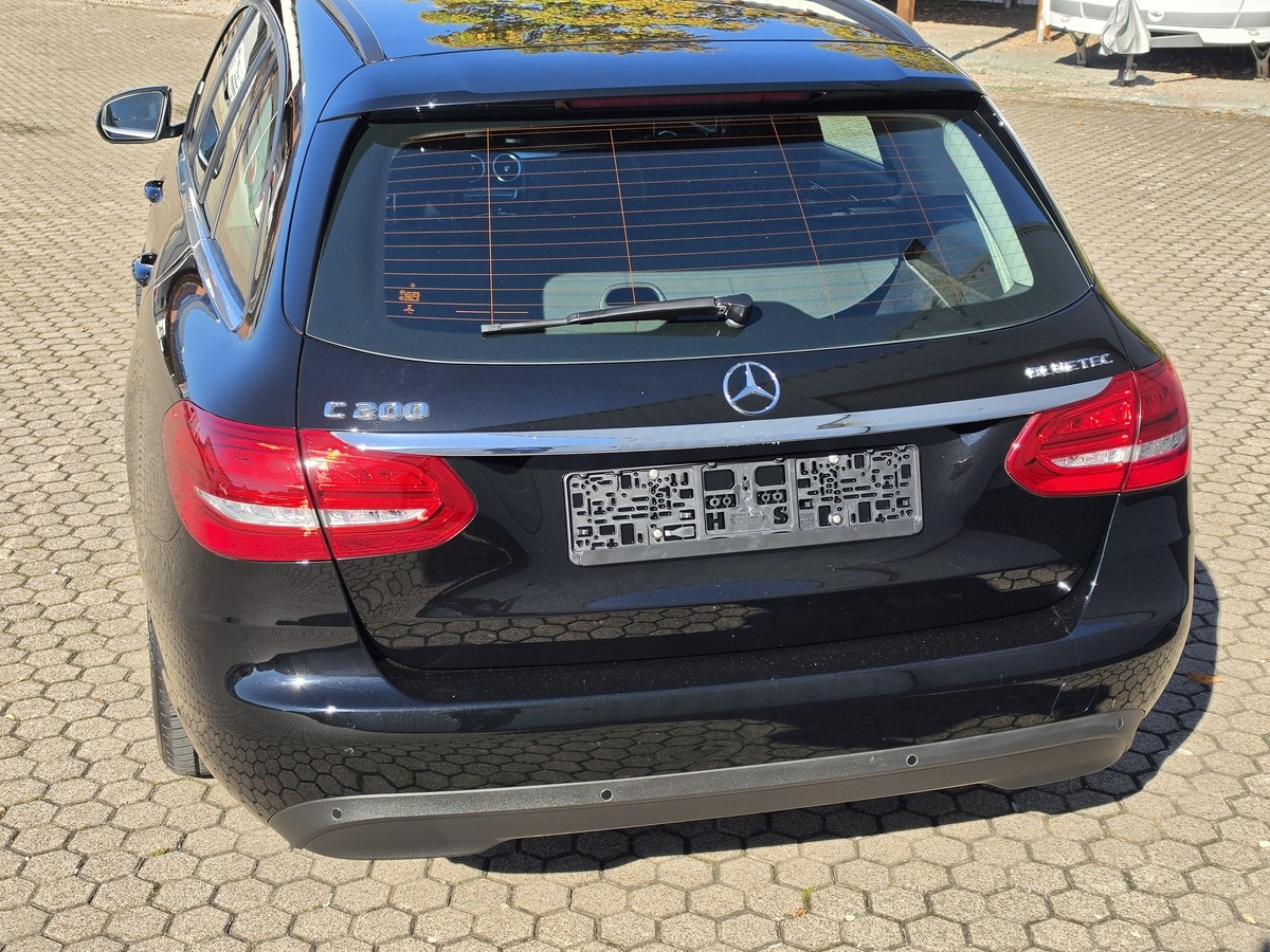 Mercedes-Benz C 200 T Edition*Sportsitze*LED-SW*Sitzheiz.*Navi