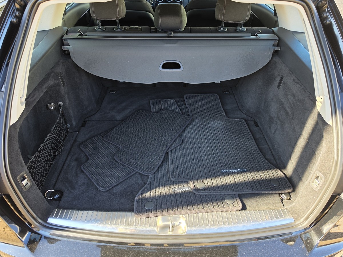 Mercedes-Benz C 200 T Edition*Sportsitze*LED-SW*Sitzheiz.*Navi