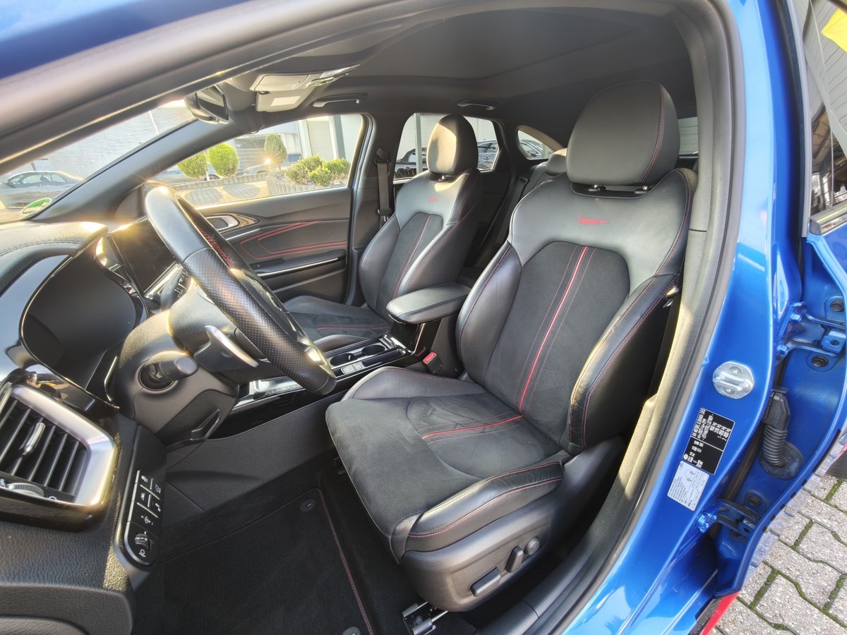 Kia pro_cee'd / ProCeed 1.6 T-GDI GT Racing Edition Giacuzzo JBL