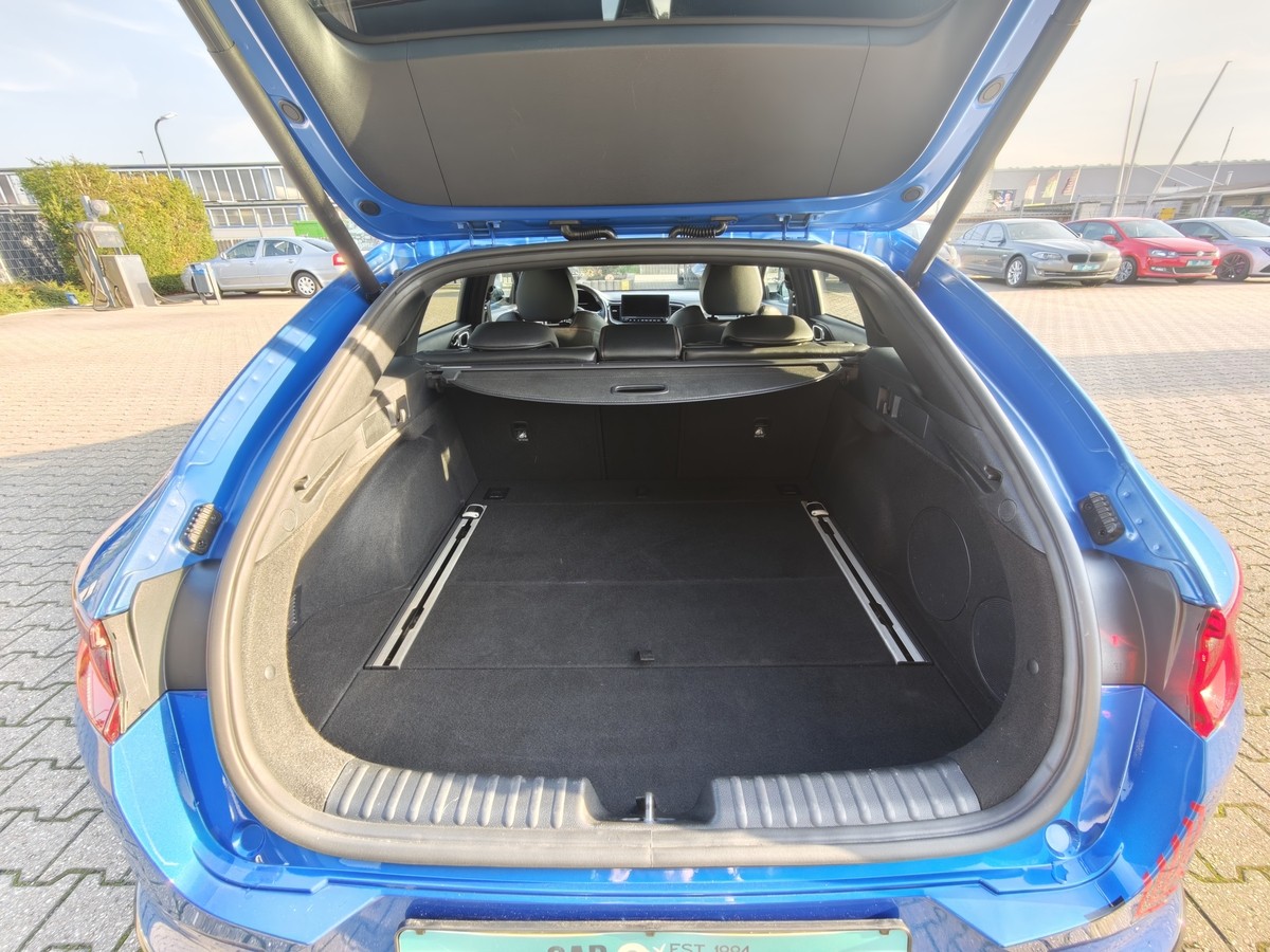 Kia pro_cee'd / ProCeed 1.6 T-GDI GT Racing Edition Giacuzzo JBL