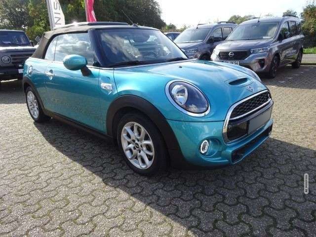 MINI Cooper S Cabrio PDC Radio BT