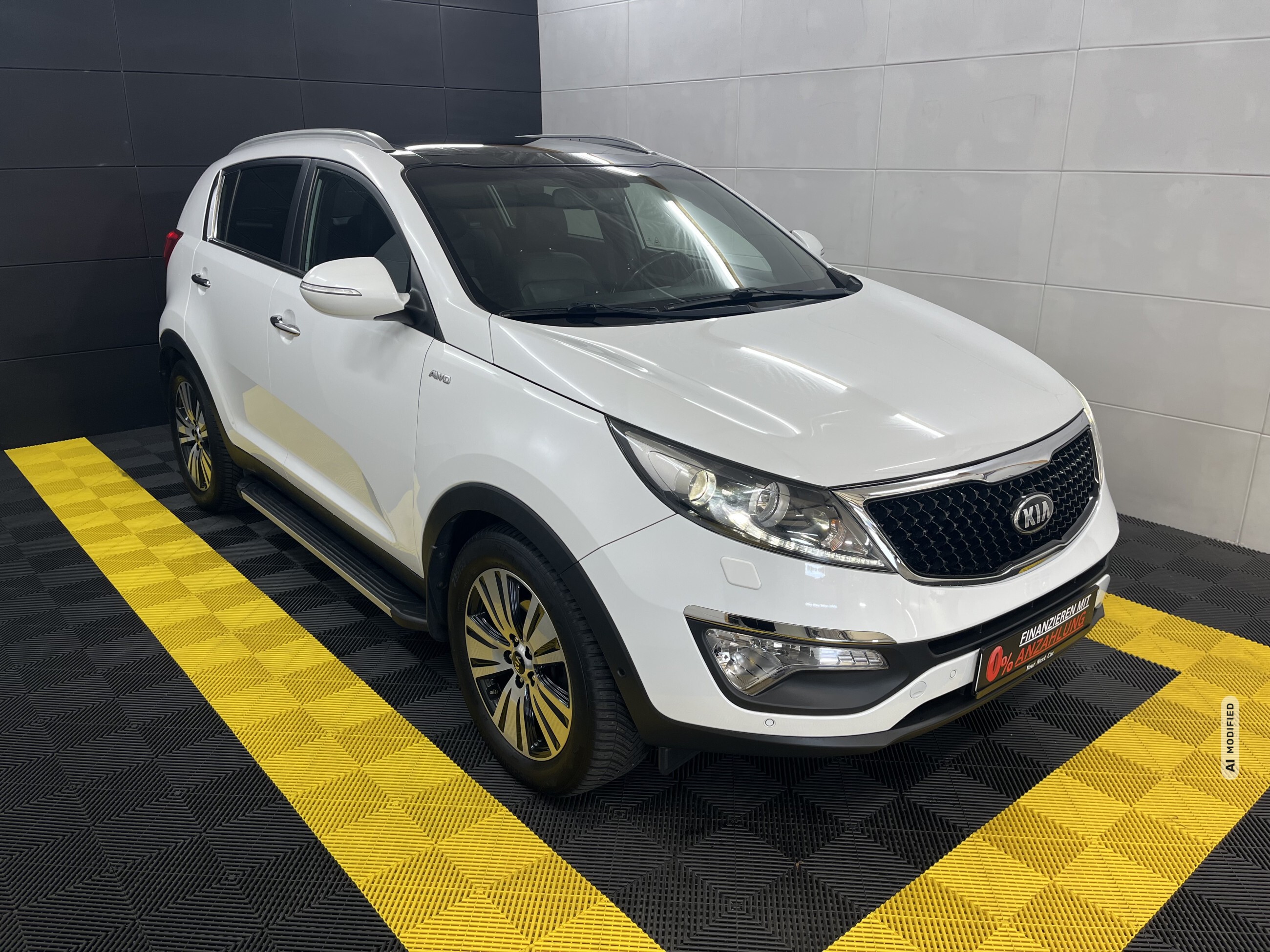 Kia Sportage 4WD Platinum Edition+Pano+Xen+Kam+Navi