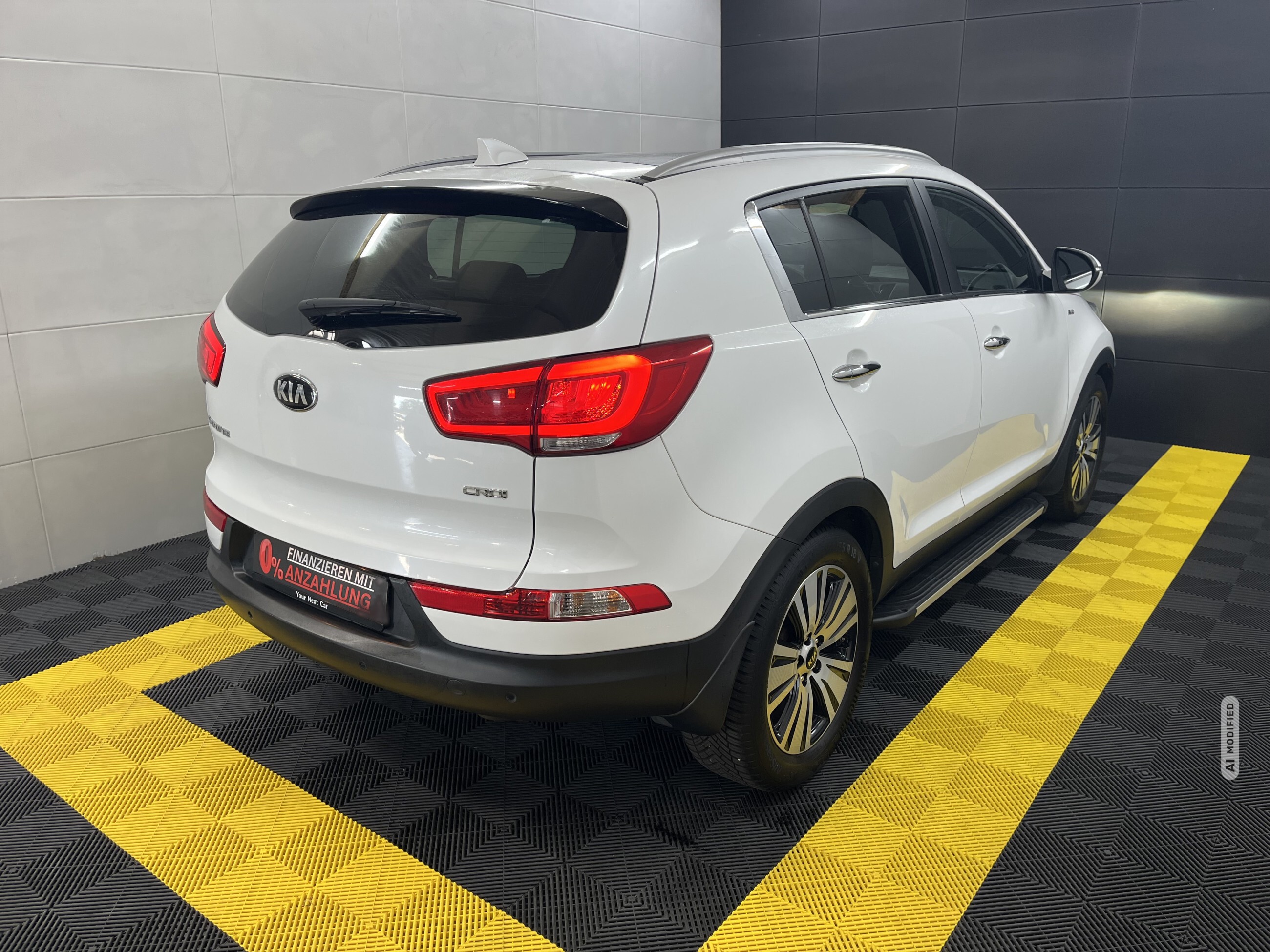 Kia Sportage 4WD Platinum Edition+Pano+Xen+Kam+Navi