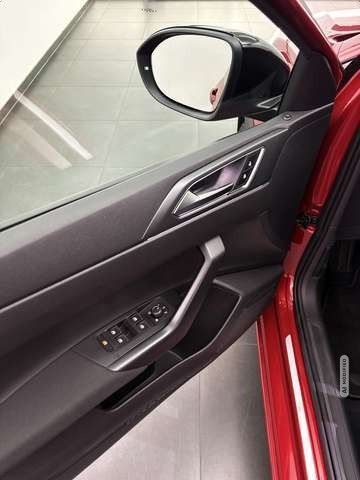 Volkswagen Taigo Taigo 1.0 TSI R-Line Dach schwarz+IQ-Light+RFK