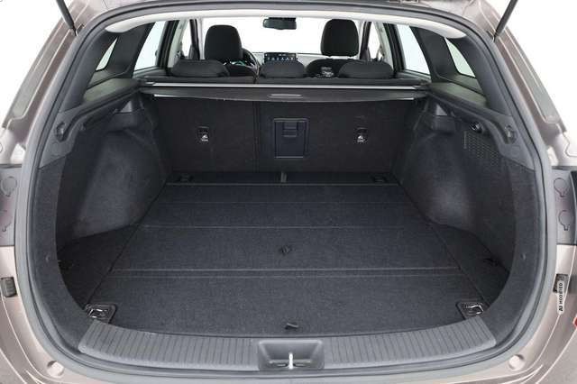 Hyundai i30 Kombi 1.5 T-GDI Edition 30, AHK, Navi, Kamera, 16-