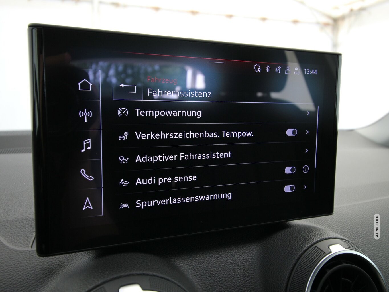 Audi Q2 35 TFSI 7-S-tronic advanced LED+KAMERA+ACC...