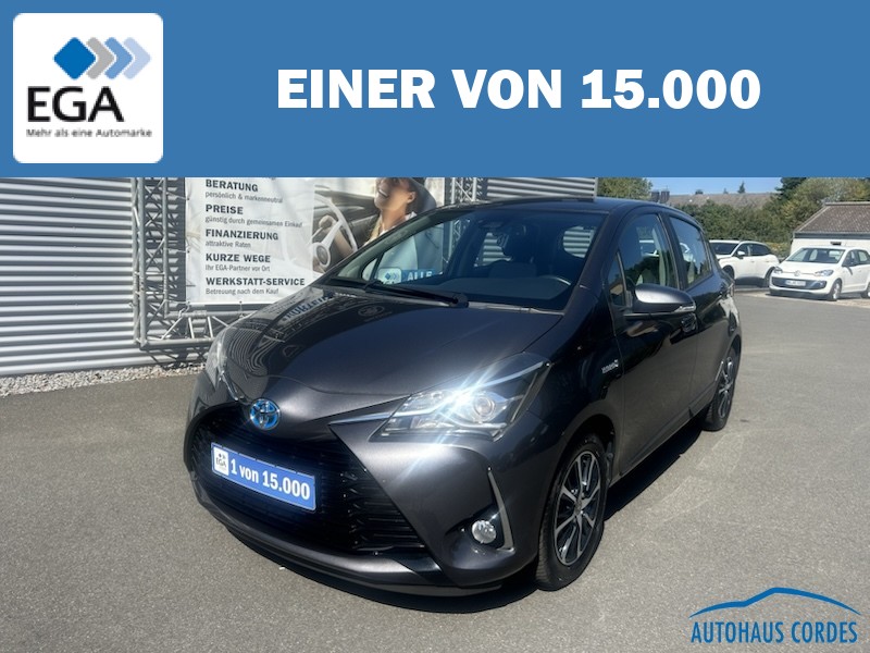 Toyota Yaris 1.5 DUAL-VVT-i Hybrid TEAM D KLIMA*SHZG*BTH*PDC*R-CAM