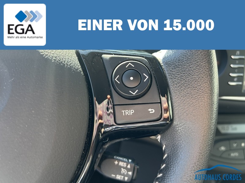 Toyota Yaris 1.5 DUAL-VVT-i Hybrid TEAM D KLIMA*SHZG*BTH*PDC*R-CAM