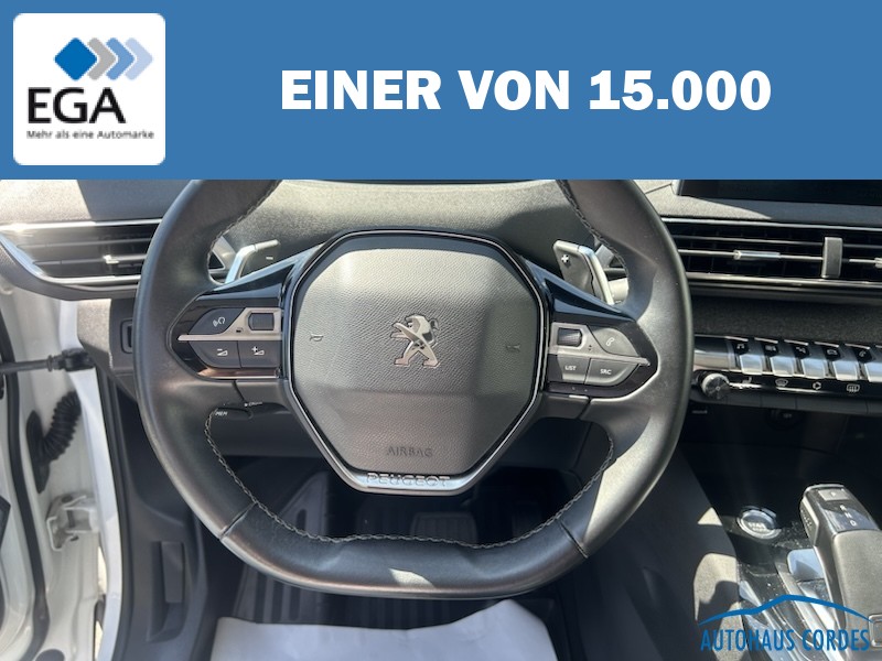 Peugeot 3008 1.5 BlueHDi 130 ALLURE AUTOM*KLIMA*SHZG*NAVI*ALU*R-CAM
