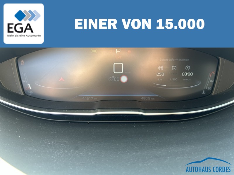 Peugeot 3008 1.5 BlueHDi 130 ALLURE AUTOM*KLIMA*SHZG*NAVI*ALU*R-CAM