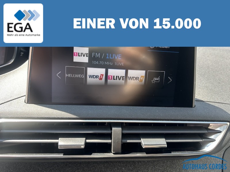 Peugeot 3008 1.5 BlueHDi 130 ALLURE AUTOM*KLIMA*SHZG*NAVI*ALU*R-CAM
