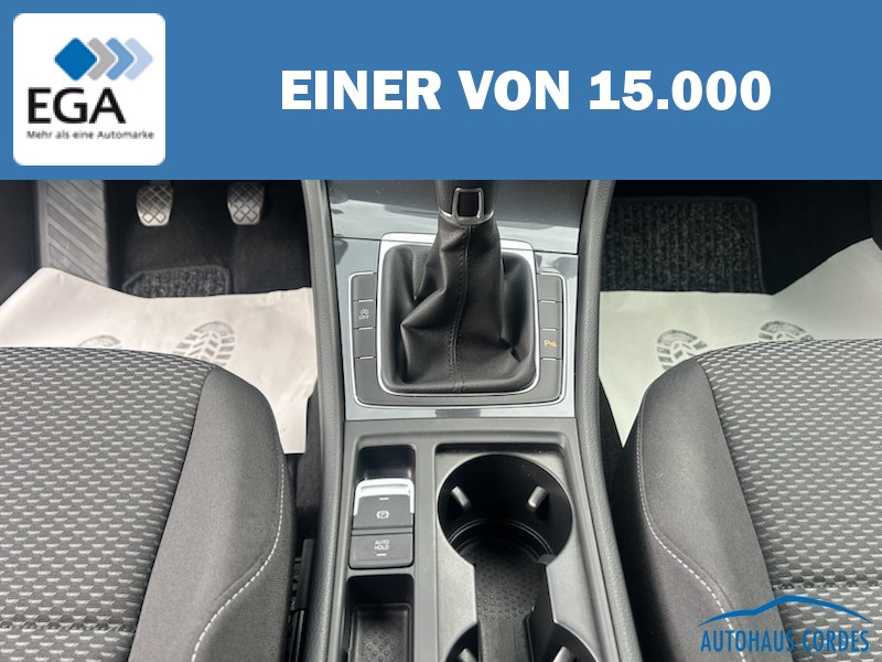 Volkswagen Golf VII 1.0 TSI TRENDLINE OPF KLIMAAUTOM*RADIO*NAVI*PDC