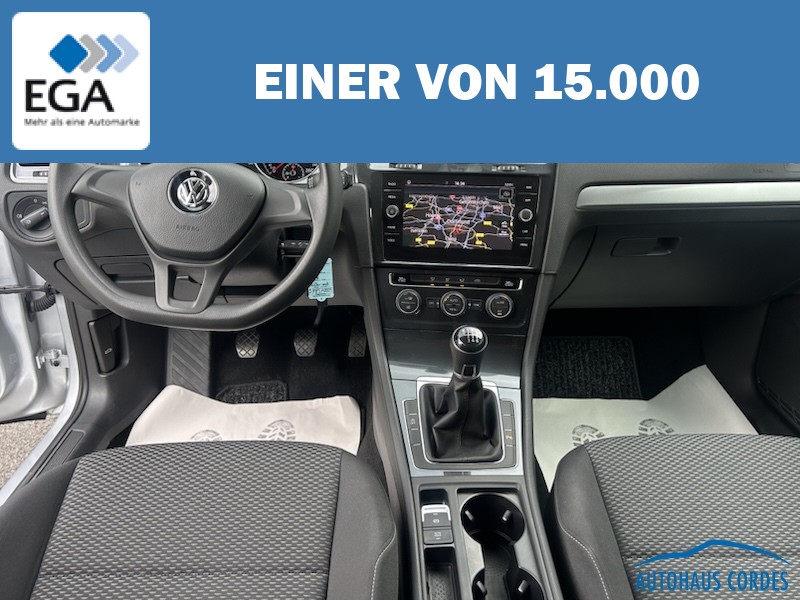 Volkswagen Golf VII 1.0 TSI TRENDLINE OPF KLIMAAUTOM*RADIO*NAVI*PDC