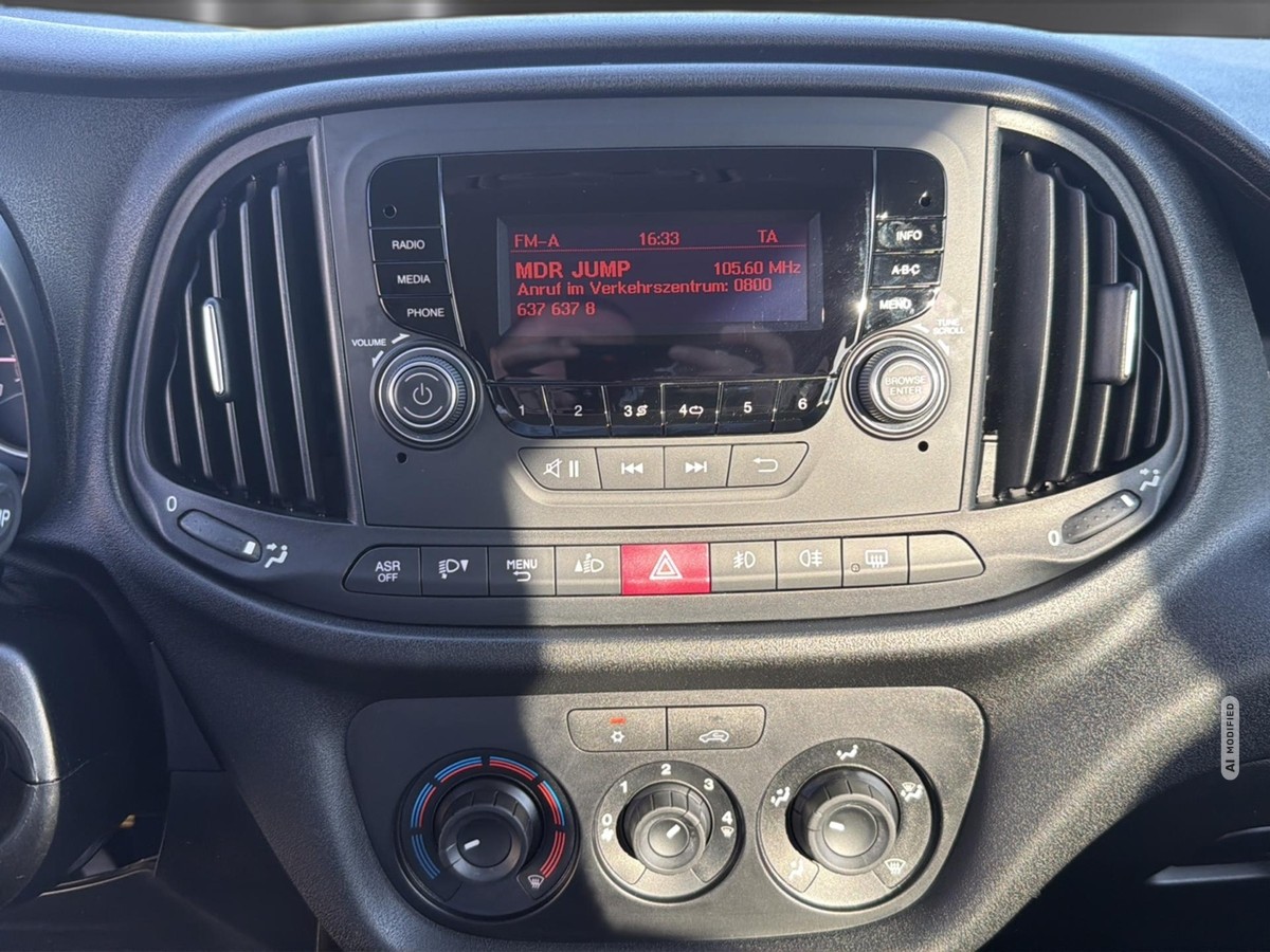 Fiat Doblo Cargo 1.4 T-Jet SX  *Klima * PDC * 5 Sitzer