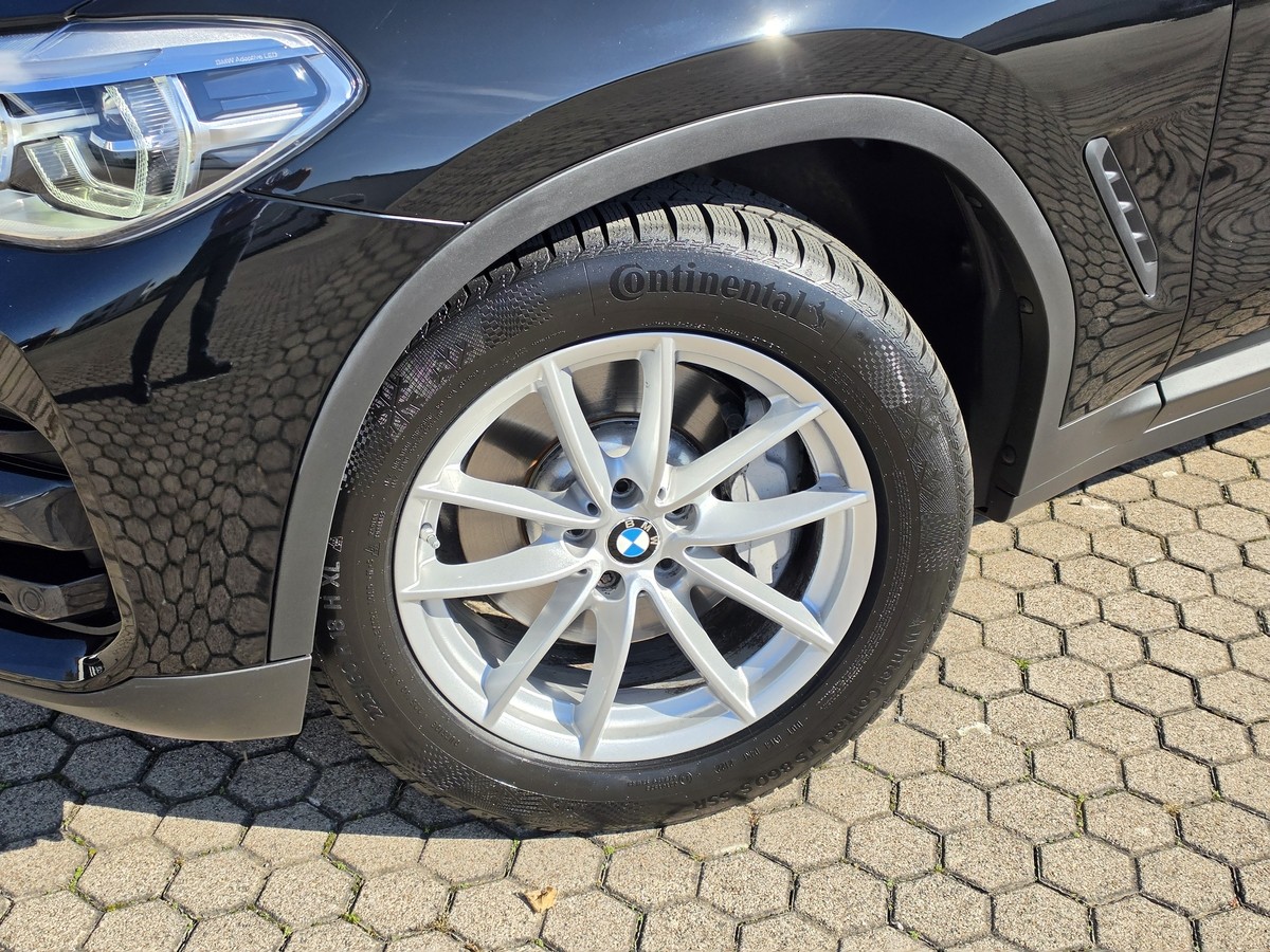 BMW X3 xDrive 30i AHK 2400 kg*Head-Up*LED*Komfortzugang