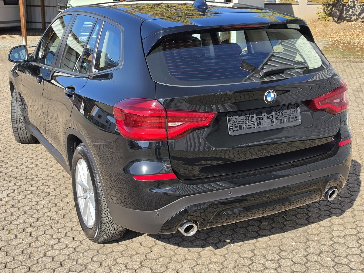 BMW X3 xDrive 30i AHK 2400 kg*Head-Up*LED*Komfortzugang