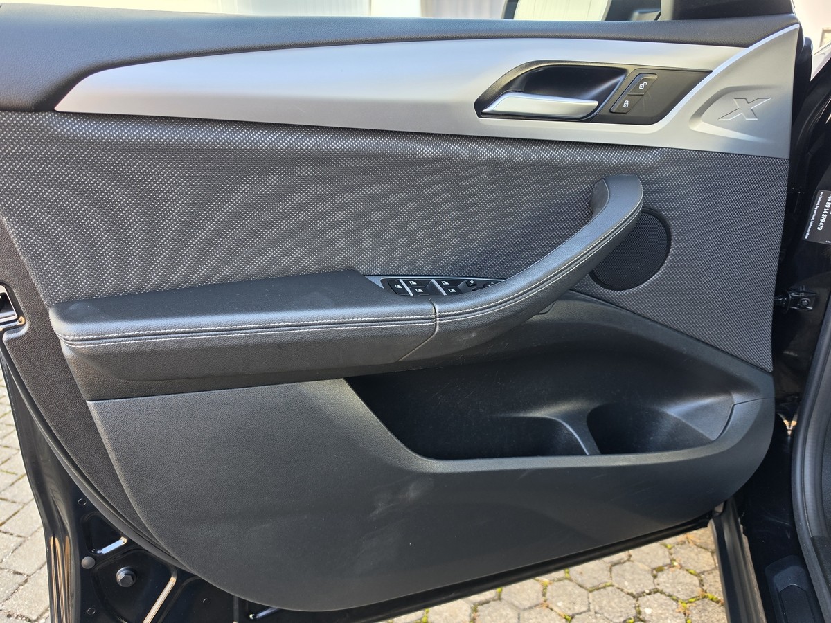 BMW X3 xDrive 30i AHK 2400 kg*Head-Up*LED*Komfortzugang