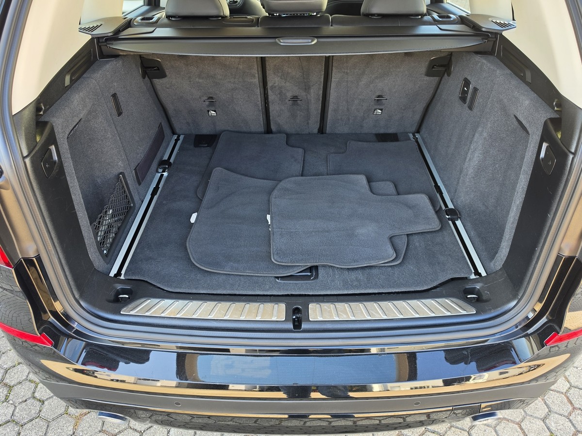 BMW X3 xDrive 30i AHK 2400 kg*Head-Up*LED*Komfortzugang