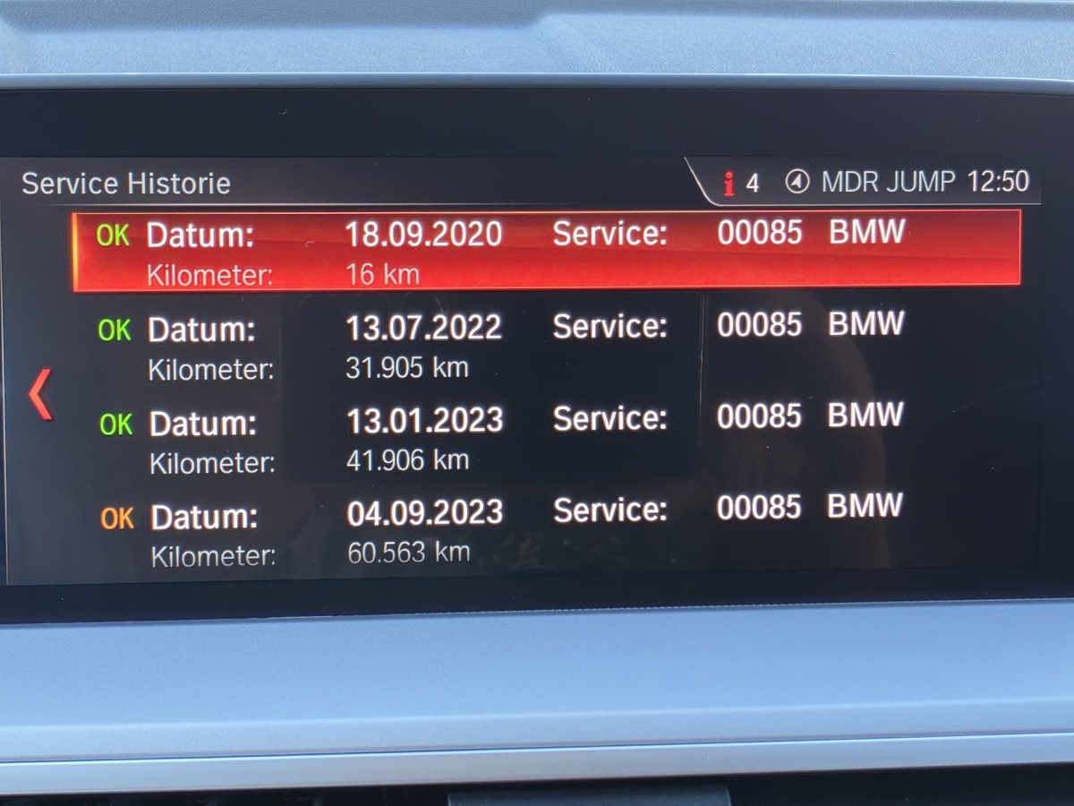 BMW X3 xDrive 30i AHK 2400 kg*Head-Up*LED*Komfortzugang