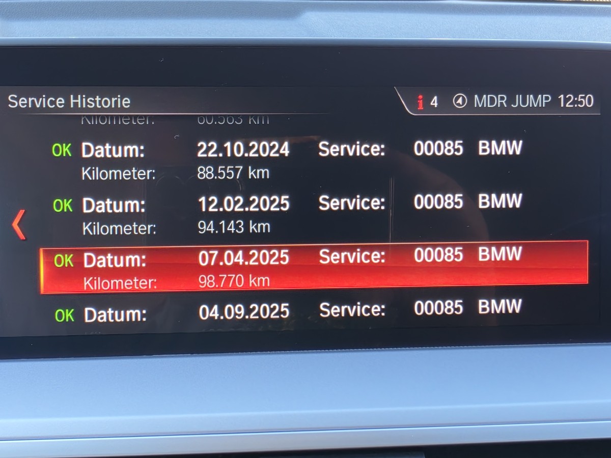 BMW X3 xDrive 30i AHK 2400 kg*Head-Up*LED*Komfortzugang