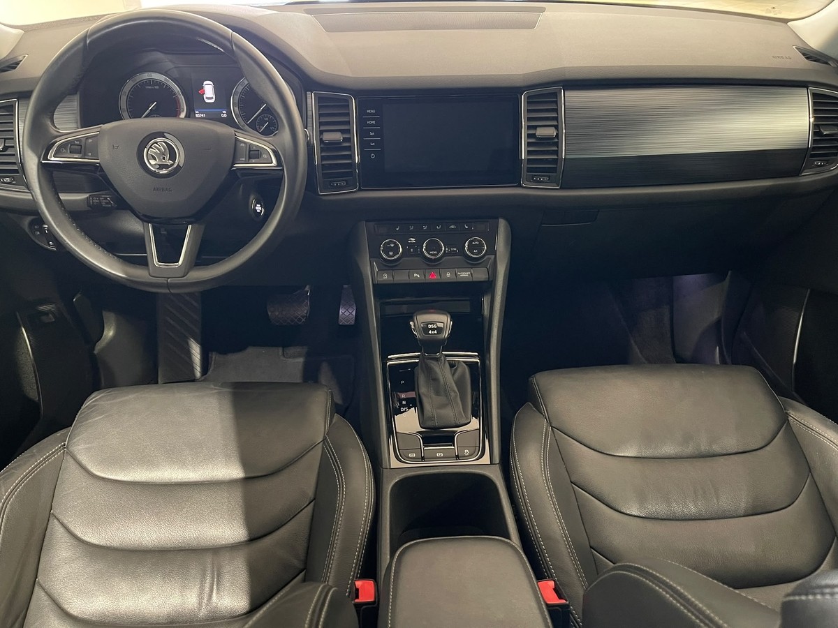 Skoda Kodiaq 2.0TSI DSG Soleil 4x4 AHZV LEDER NAVI StHz