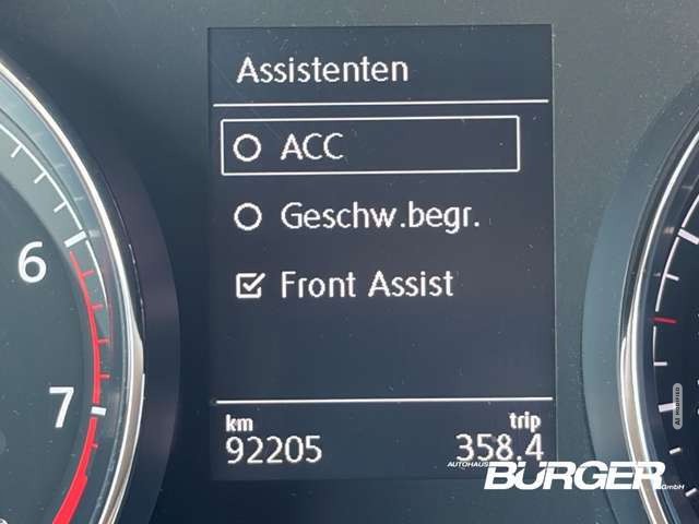 Volkswagen Touran Active 7 Sitzer AHK Navi ACC Apple CarPlay Android