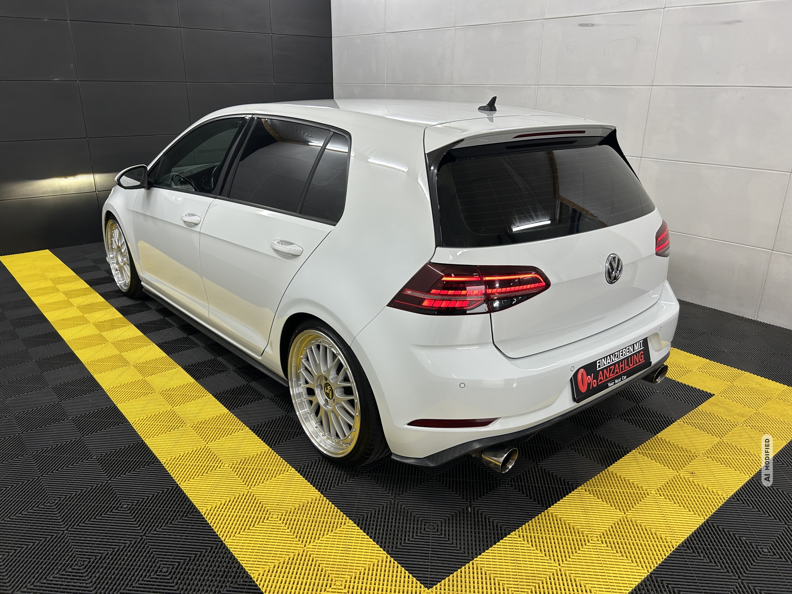 Volkswagen Golf VII Lim. GTI BMT+LED+Leder+Ambiente+Sitzhz.