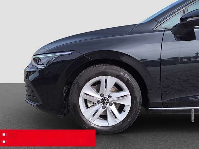 Volkswagen Golf 8 Lim. 1.5 eTSI DSG Life LED NAVI RFK