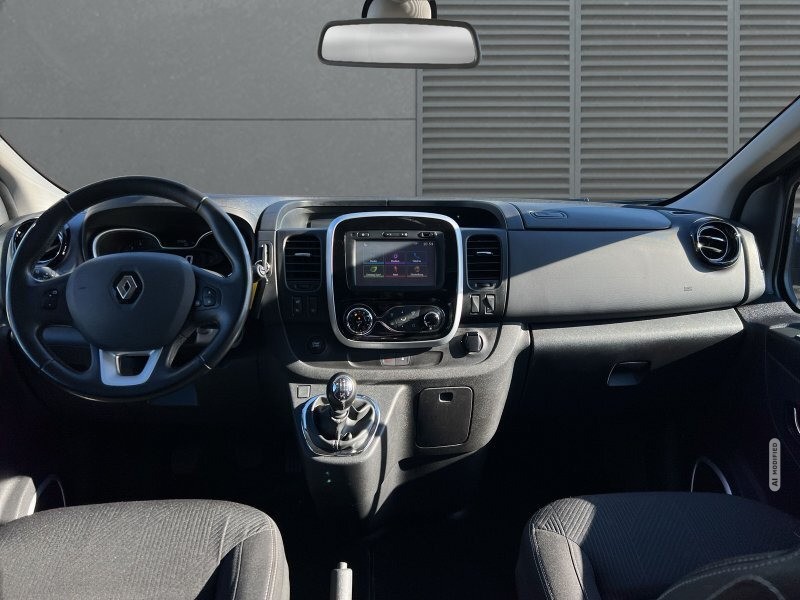 Renault Trafic 1,6 dCi 145 Energy L1H1 SpaceClass AHK+Doppelklima+RFK