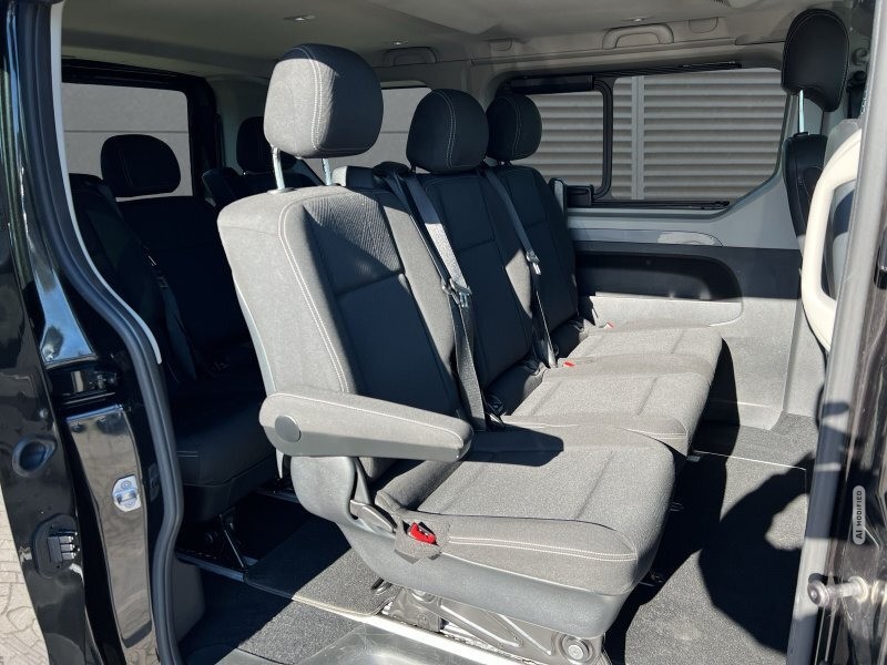 Renault Trafic 1,6 dCi 145 Energy L1H1 SpaceClass AHK+Doppelklima+RFK