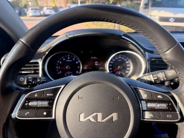 Kia cee'd / Ceed 1.5 Voll LED Kamera APP SitzHZG Klimaautomatik beh