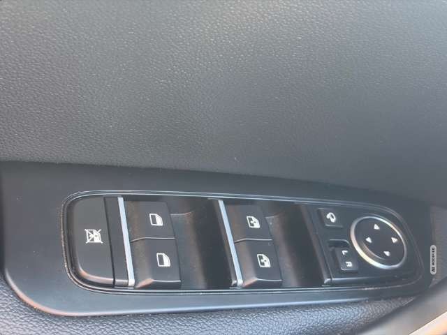Kia cee'd / Ceed 1.5 Voll LED Kamera APP SitzHZG Klimaautomatik beh