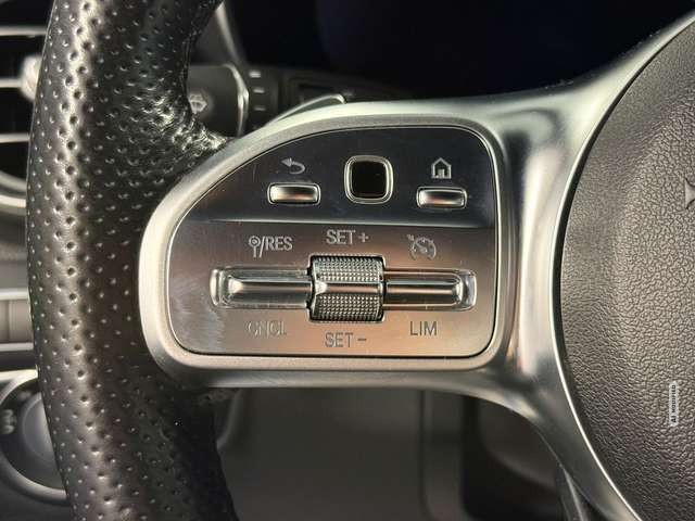 Mercedes-Benz C 220 d AMG Line Aut*Navi*LED*Tempo*Kamera*PDC*