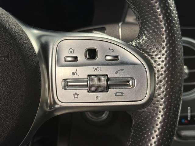 Mercedes-Benz C 220 d AMG Line Aut*Navi*LED*Tempo*Kamera*PDC*