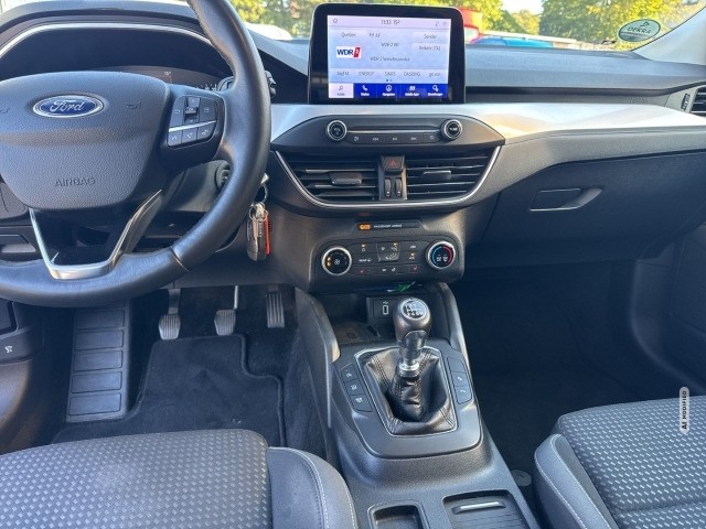 Ford Focus Cool & Connect+Navi+LED+Apple CarPlay+WinterP+Allwetterreifen