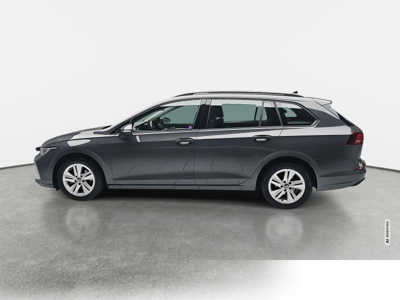 Volkswagen Golf 1.5 TSI VIII Variant Life LED AHK LM