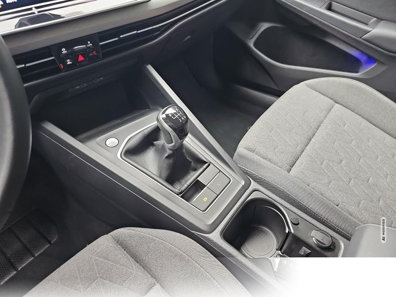 Volkswagen Golf 1.5 TSI VIII Variant Life LED AHK LM