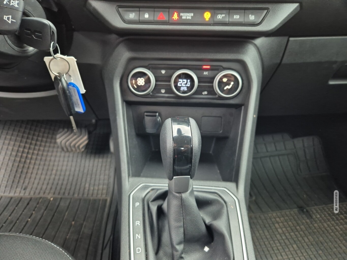 Dacia Sandero III 1.0 TCe 90 CVT Expression LED Kam