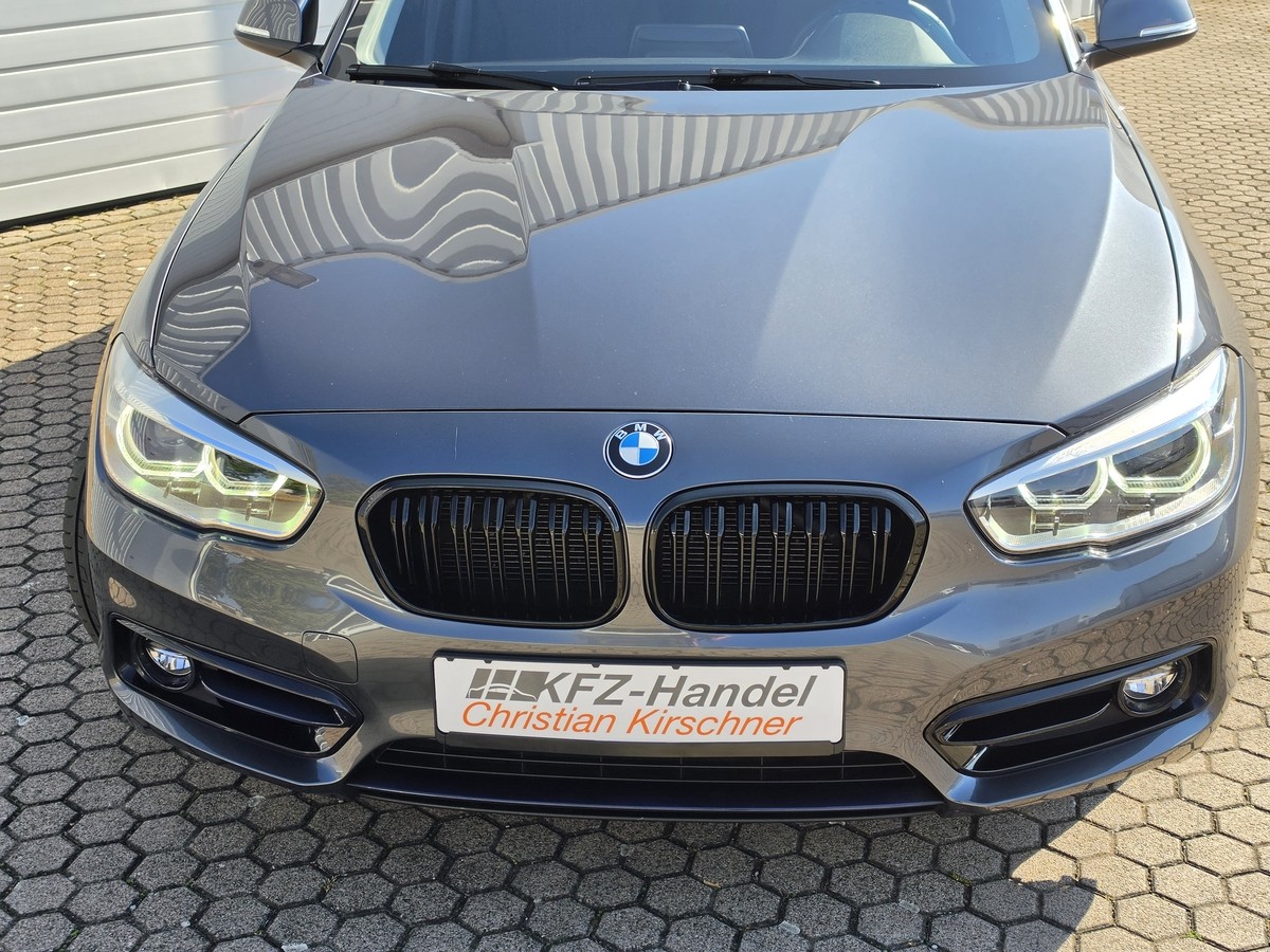 BMW 118  i Sport Line*Navi*LED*Tempomat*17 Zoll