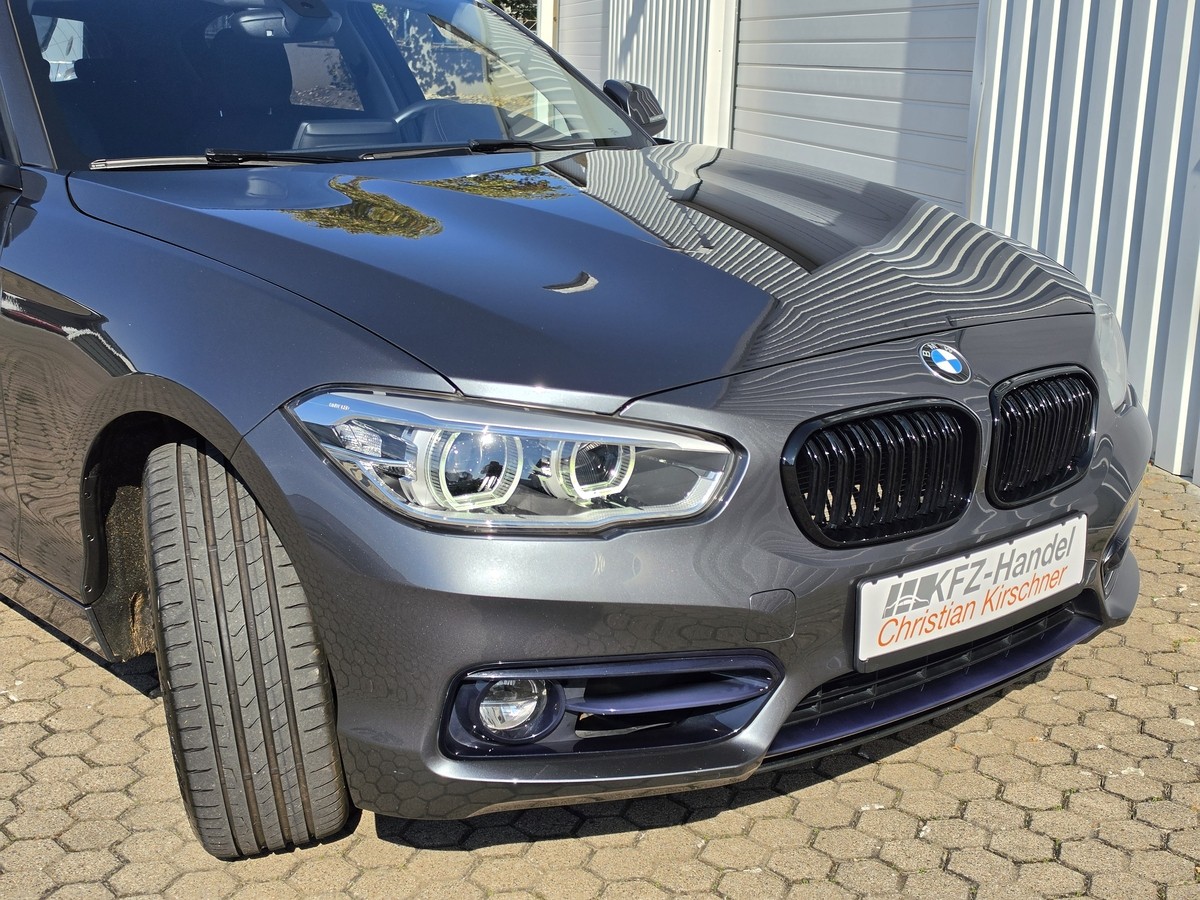 BMW 118  i Sport Line*Navi*LED*Tempomat*17 Zoll