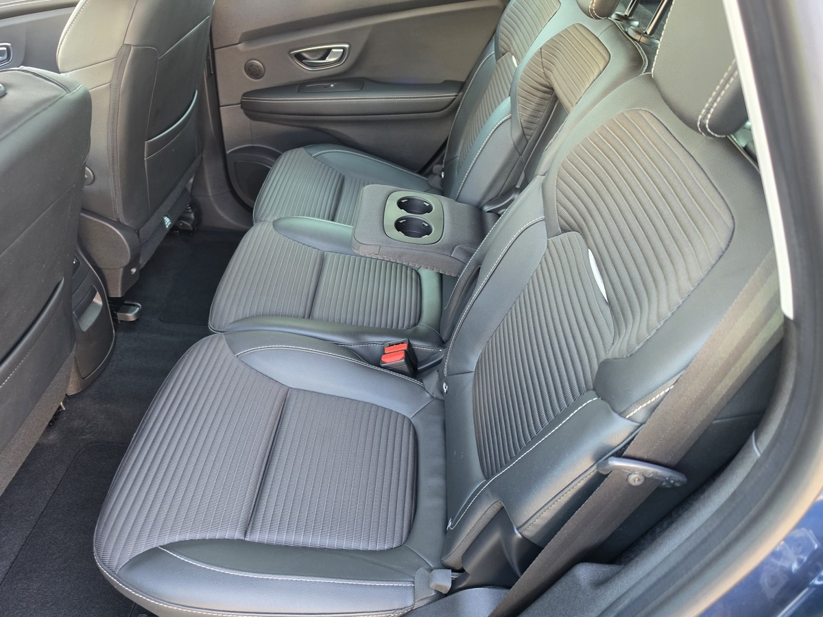 Renault Scenic dCi 130 Intens*Navi*20 Zoll*Apple Car & Android