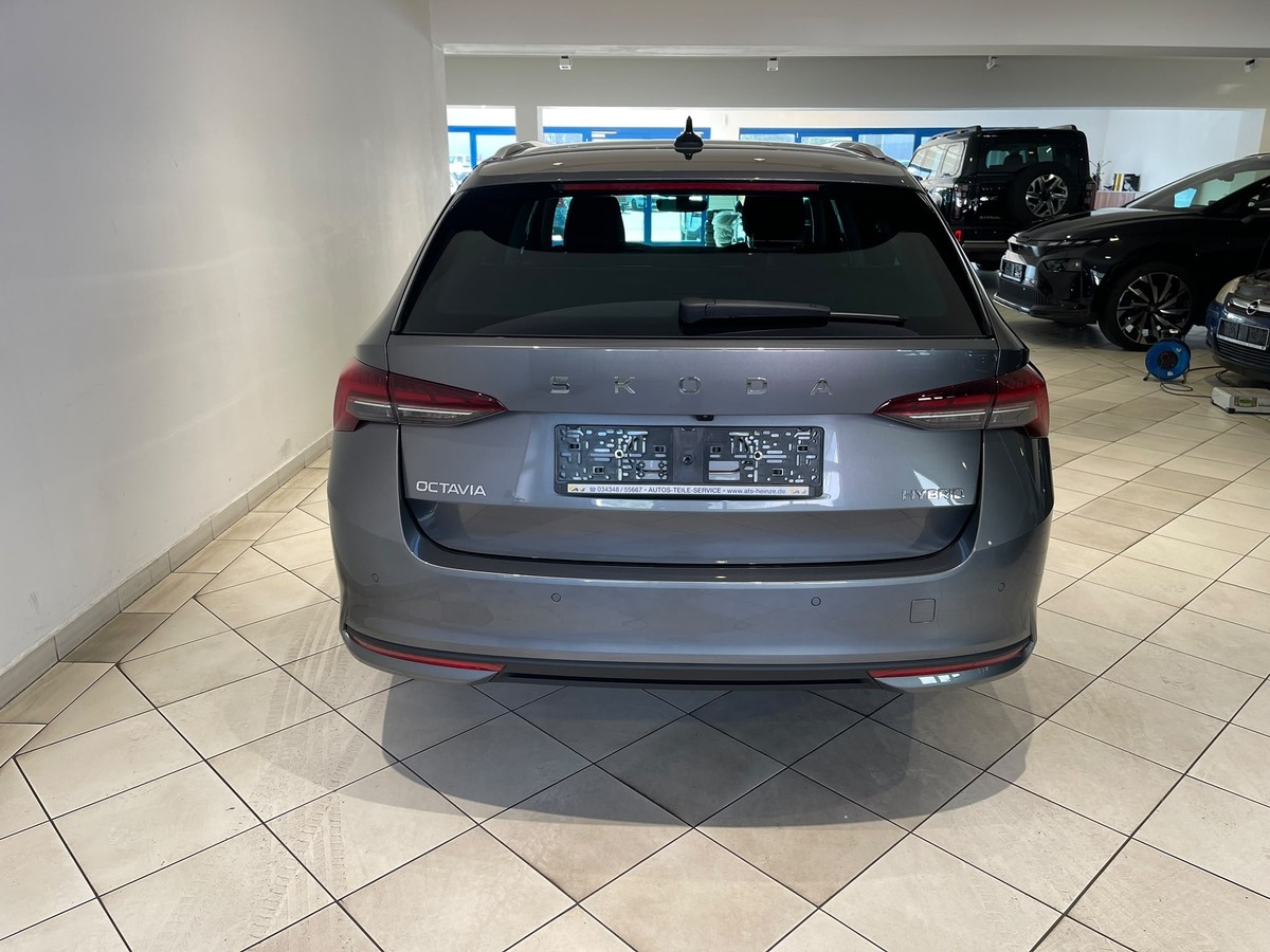 Skoda Octavia Combi 1.5TSI DSG ACC NAVI Winterpaket