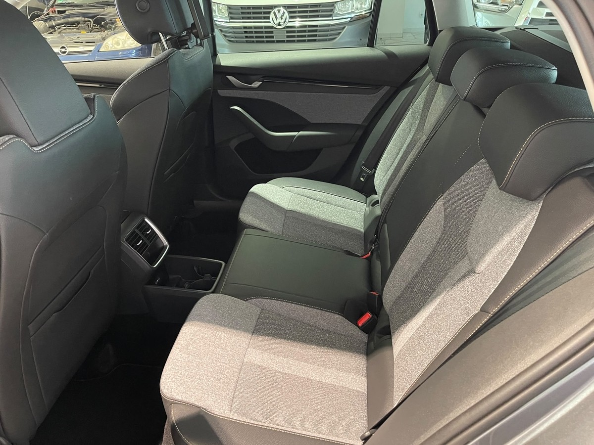 Skoda Octavia Combi 1.5TSI DSG ACC NAVI Winterpaket
